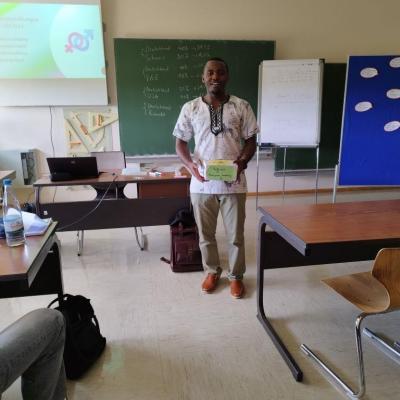 Samuel Nkindi und das SDG5 (c) Batschied