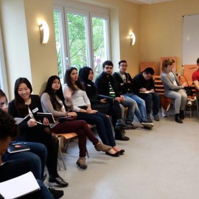 STUBE - Aller Anfang fällt schwer? Workshop zu Stipendien und Studienfinanzierung